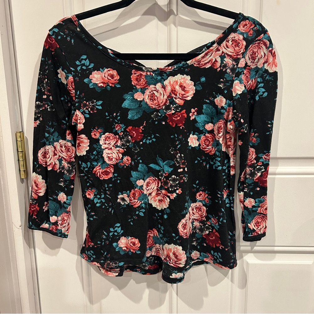 julie's closet Black Floral Scoop Neck Top with Pink Roses
